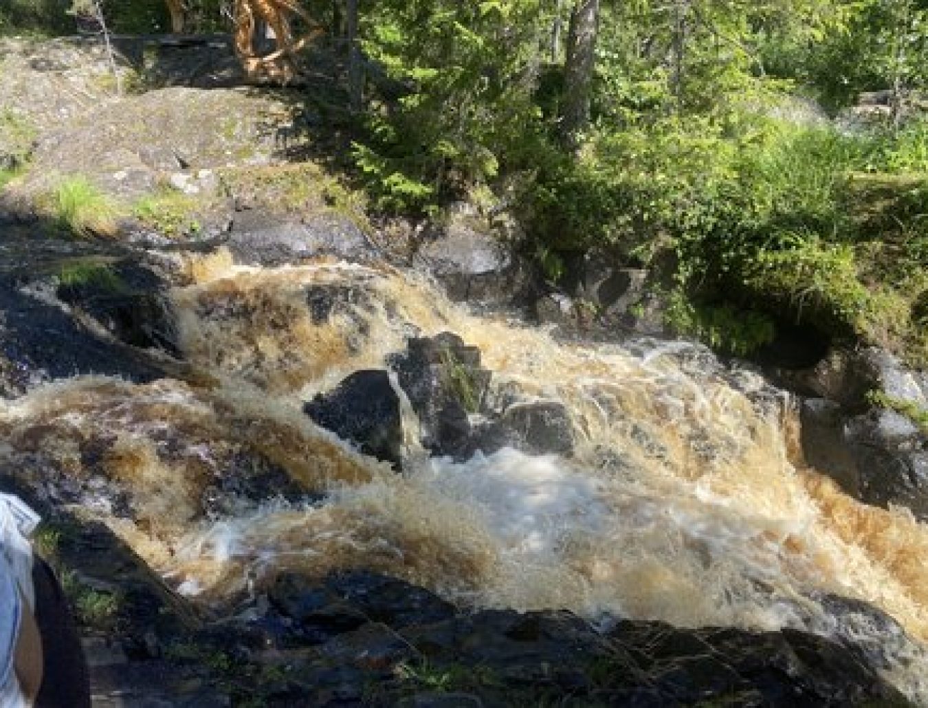 Водопады Ахинкоски